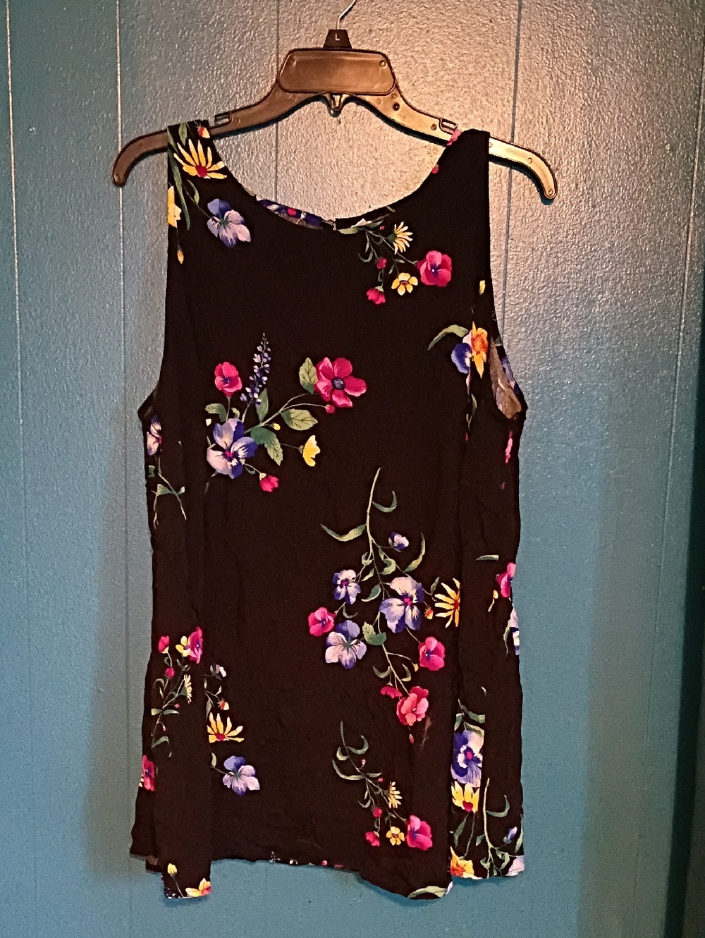 Old Navy Black Floral Sleeveless Tank Top